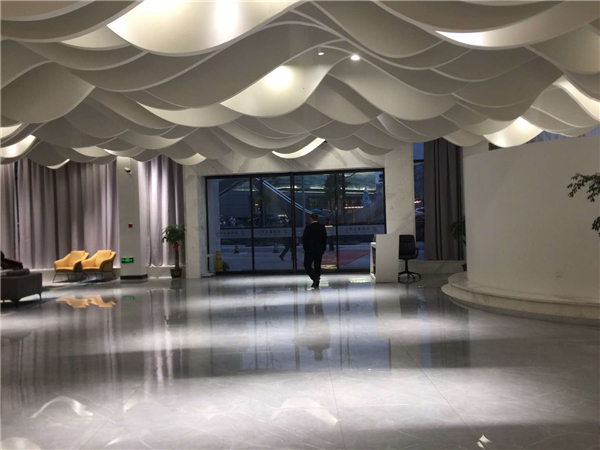 弧形波浪鋁天花